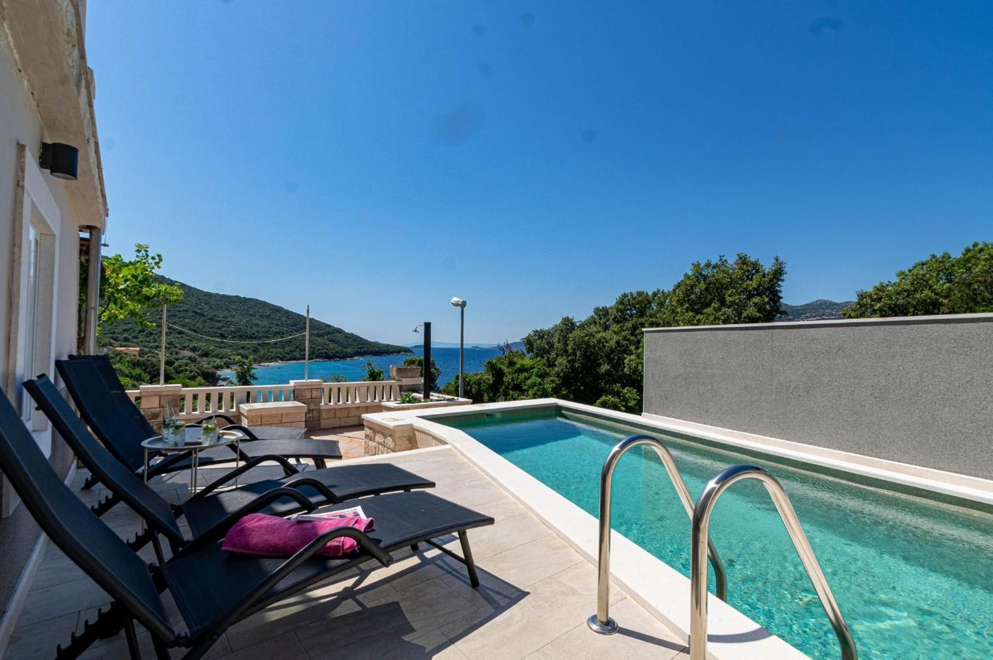 Seaside Apartments With A Swimming Pool Tri Zala, Korcula - 558 Zrnovo ภายนอก รูปภาพ